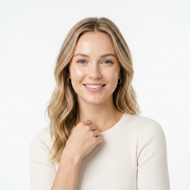 High Key Lighting — even bright illumination, minimal shadows, premium commercial beauty look